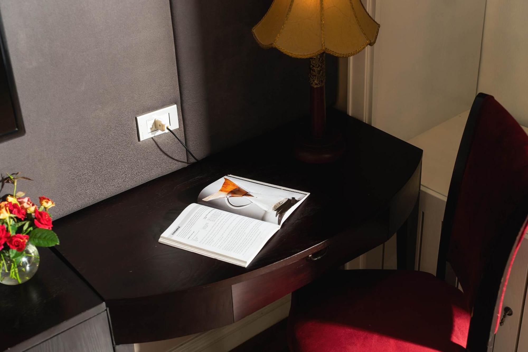 Beryl Charm Hotel And Spa Hanoi Exterior photo